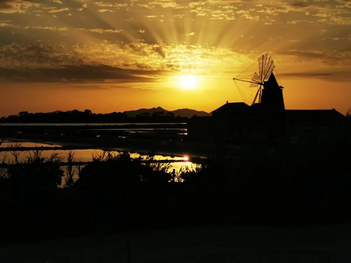 La Casa Di Sale Luxury Location For Kite Lovers Hotel Marsala 0*,  Italy