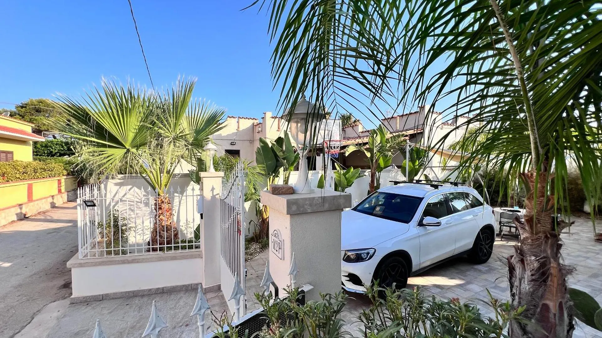 Guest house La Casa Di Sale Luxury Location For Kite Lovers Hotel Marsala